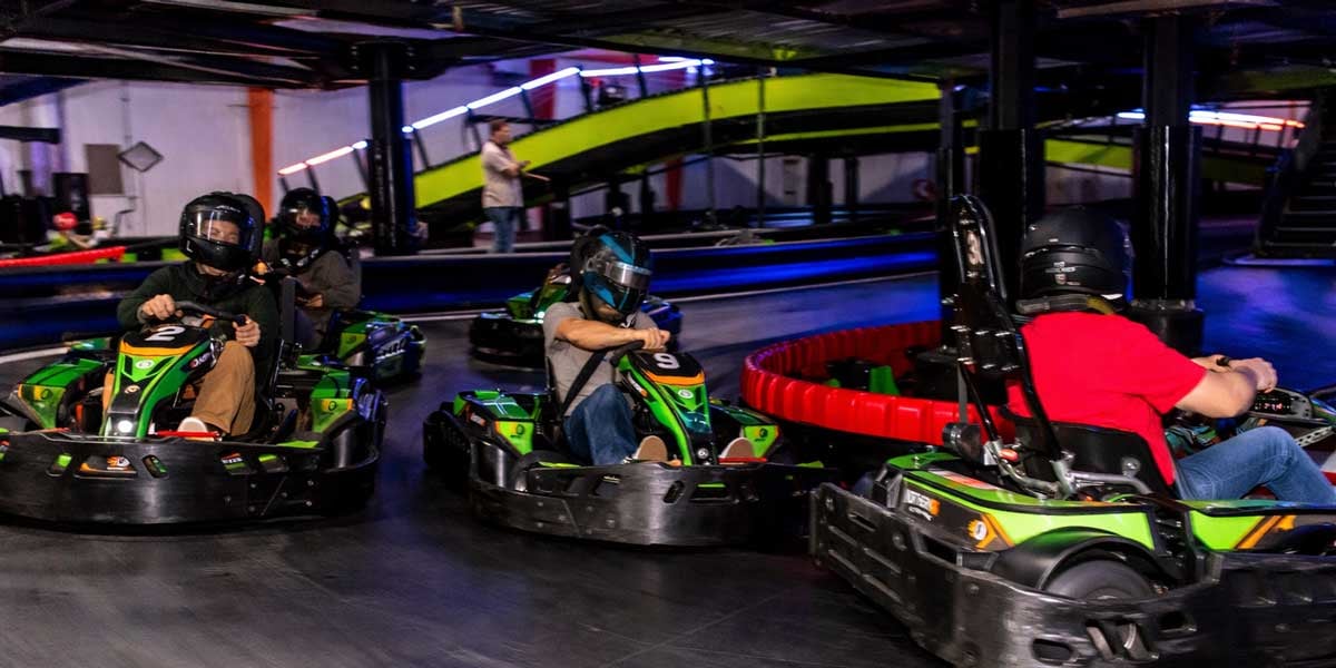 science-team-building