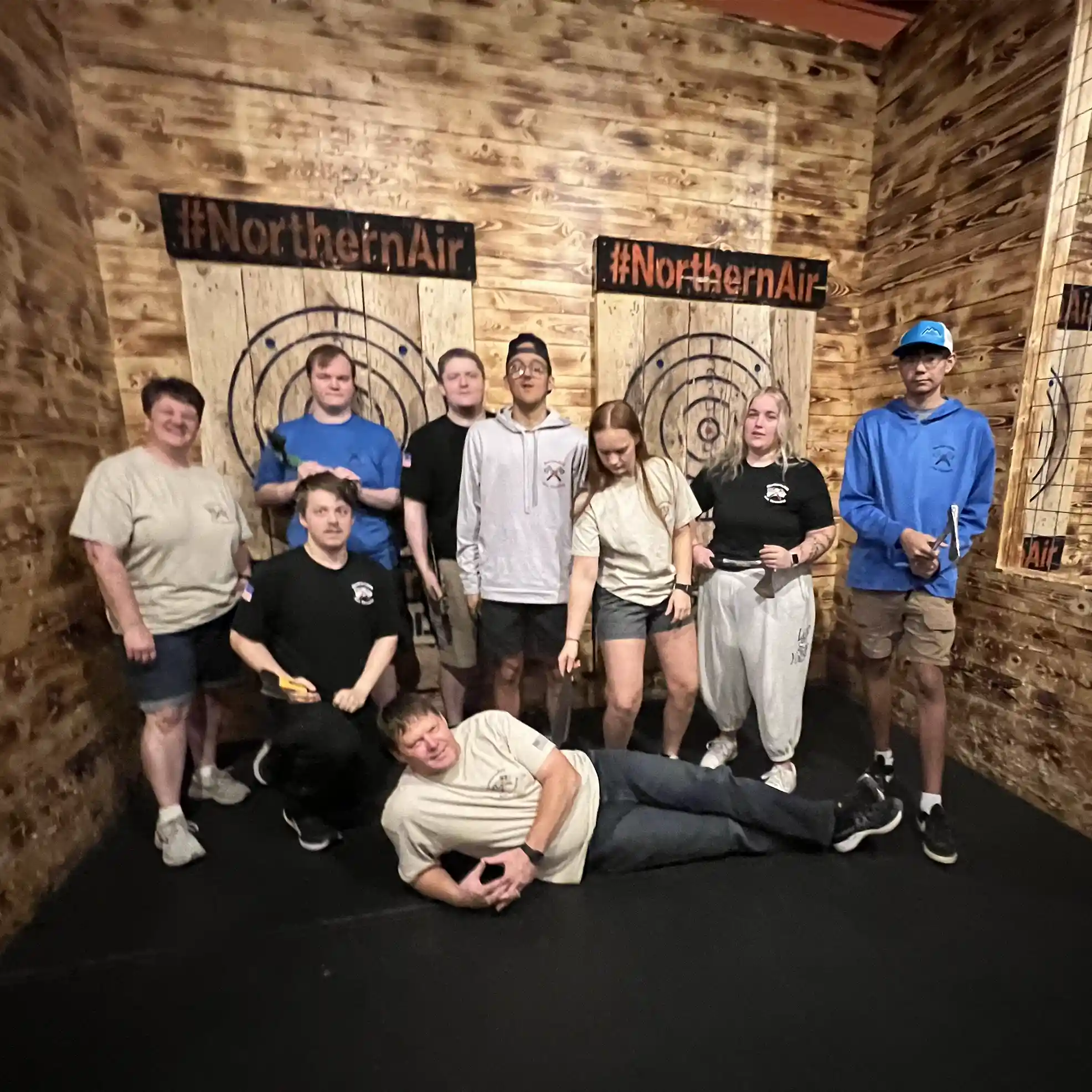 double-lane-axe-throwing